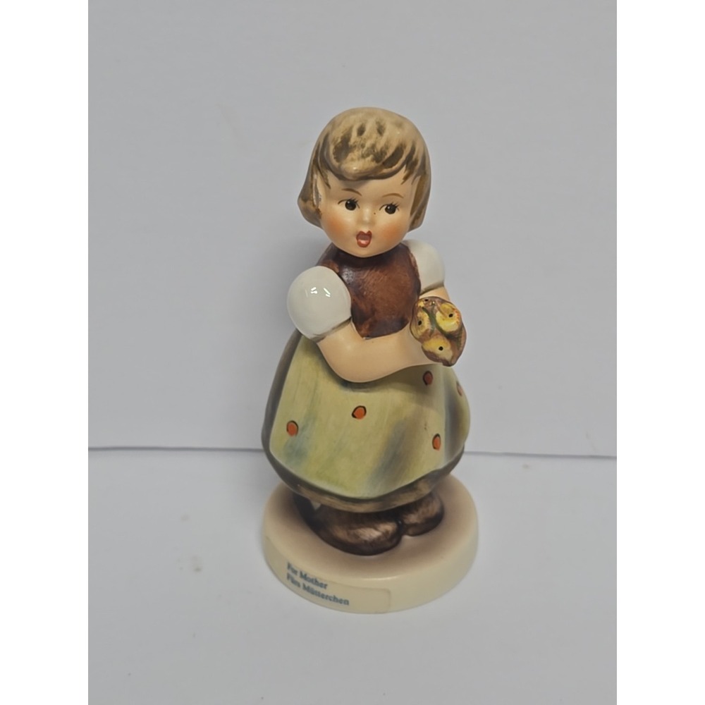 Goebel Hummel For Mother Vintage 1985 Figurine nro. 257 (W. Germany 1963) Signed